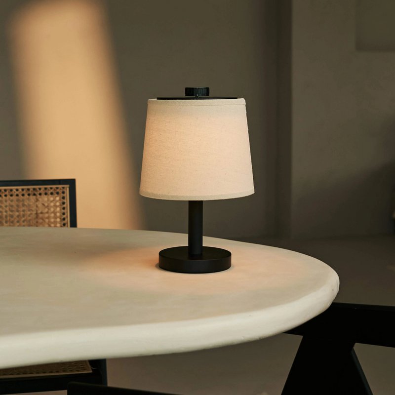 Rover zwarte houten oplaadbare lamp