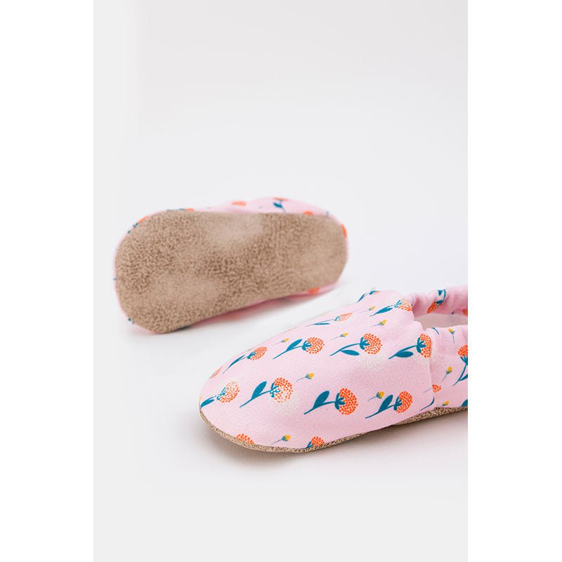 Babyschoenen - lente bloemen