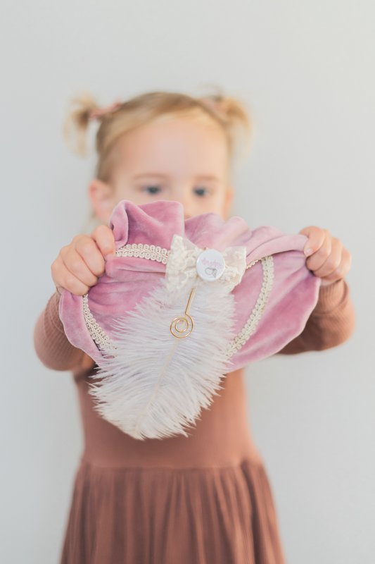 Luxury Pete hat | Pink velvet | Bow