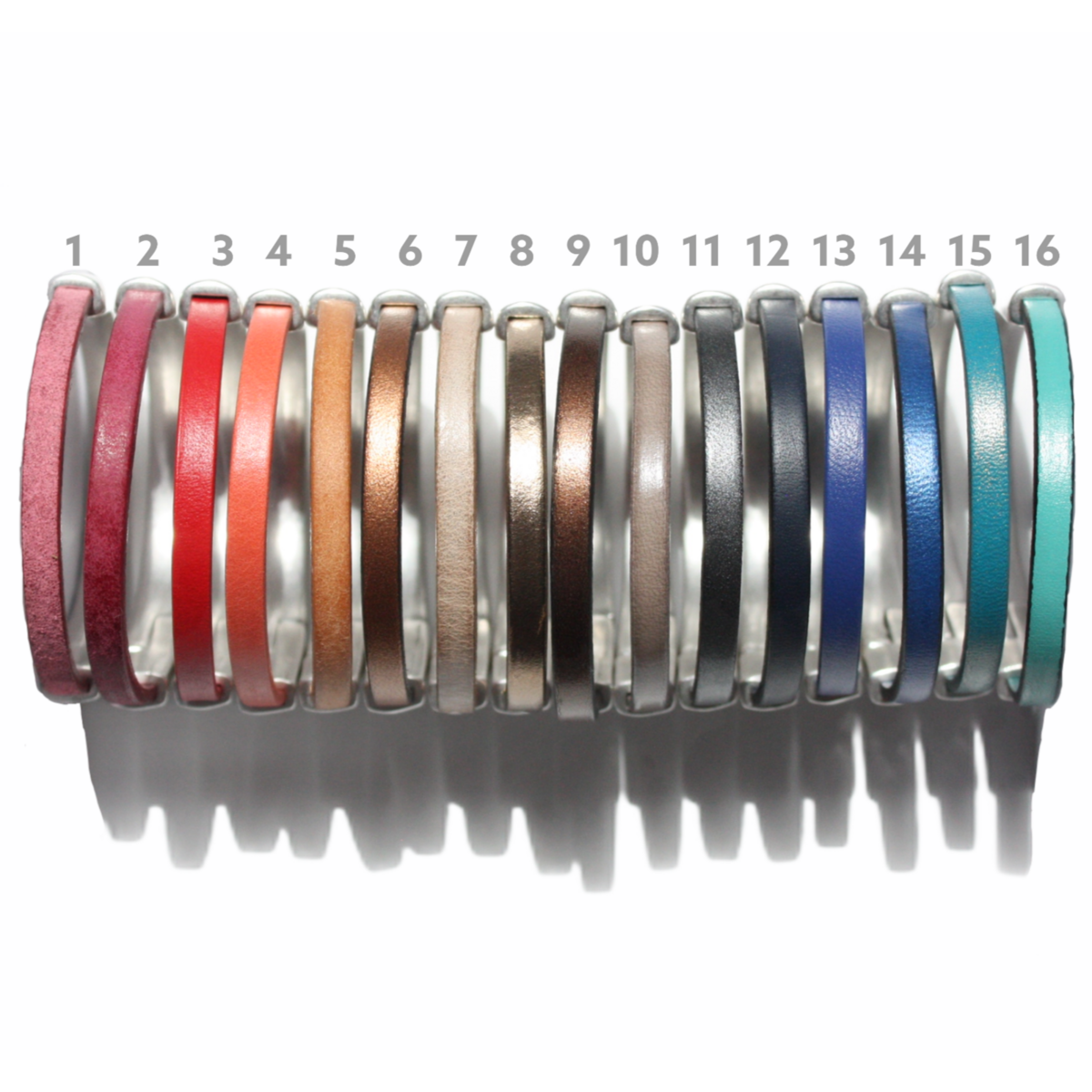 AMACAYACÚ (zilver) leren armband met magnetische sluiting