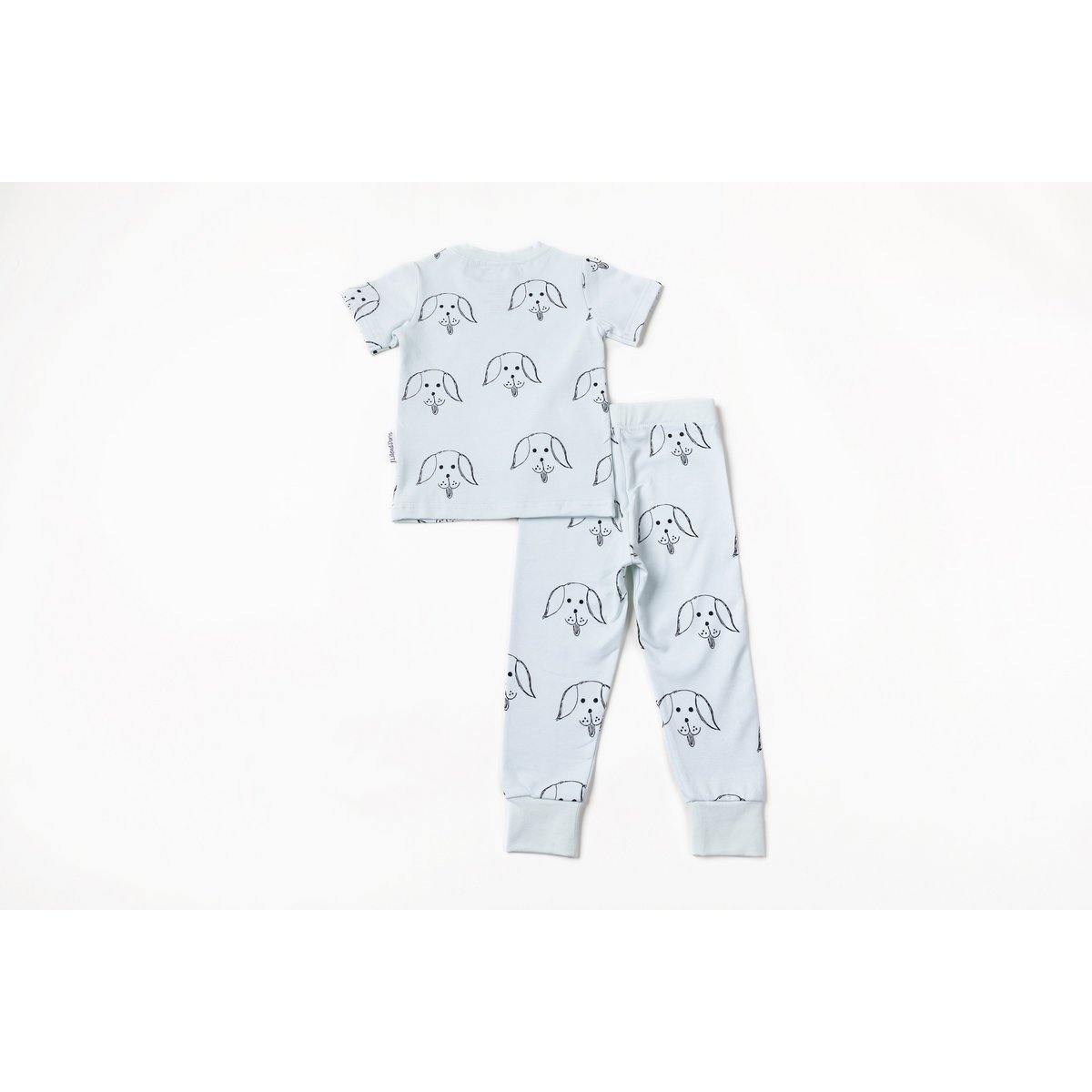 Pijama de dos piezas con Bonnie el perro