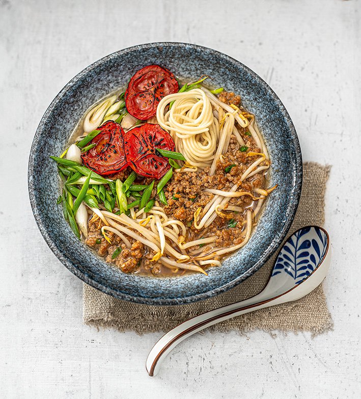 Ramen. Traditionelle og moderne soulfood-opskrifter at nyde