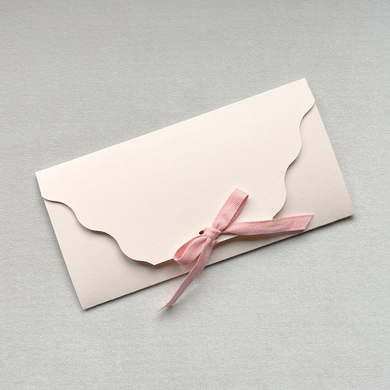 Geschenkverpackung, Gutscheinverpackung, Geldgeschenk, Konzertkarten, Umschlag NUDE mit Wellenschnitt und Naturband (VE = 5 Stück) 