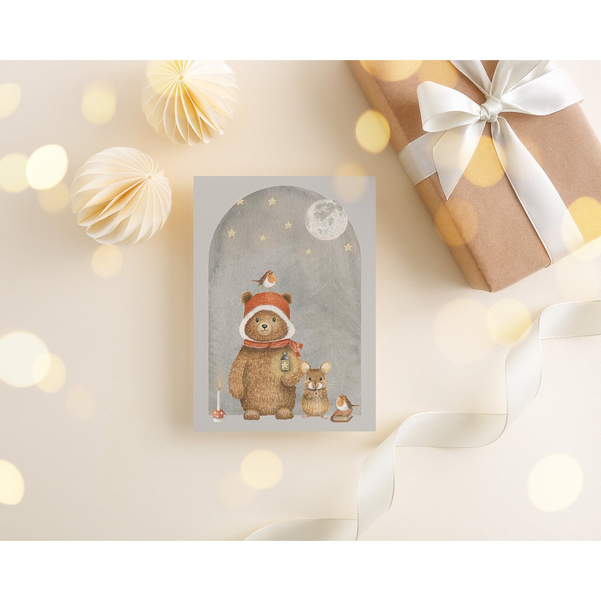 Orsetto da cartolina con topo