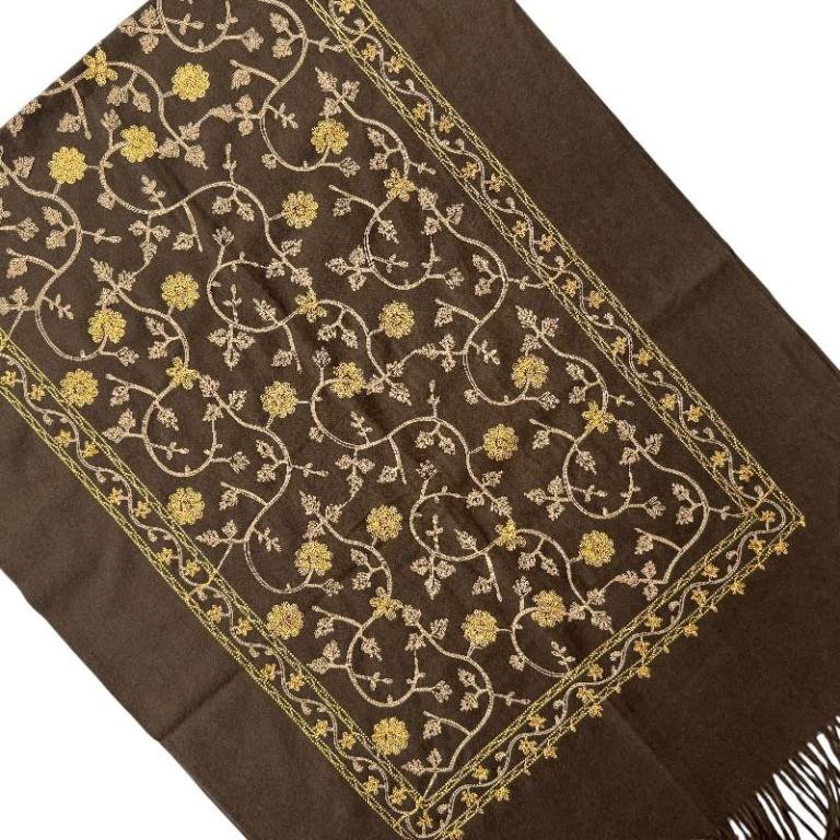 Sciarpa ricamata di alta qualità in lana design autunnale ITFUHFXH602