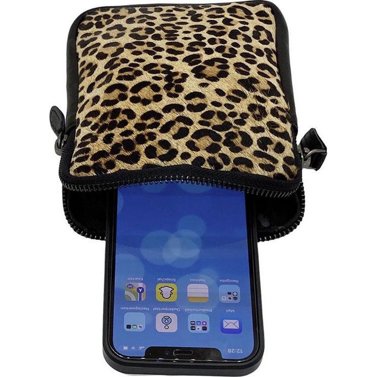 Leder -Telefonbeutel Damen schwarz mit Tigerdruck - stilvolle Tasche aus echtem Leder mit verstellbarem Schultergurt, ideal für das Tragen Ihres Telefons.