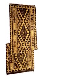 Chemin de table kilim crayeux tissé à la main