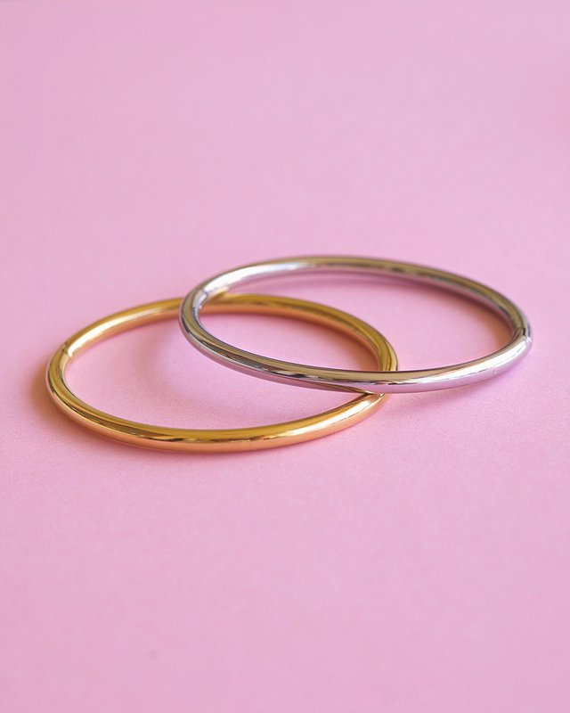 Sandwy - Gold Bangle for Women