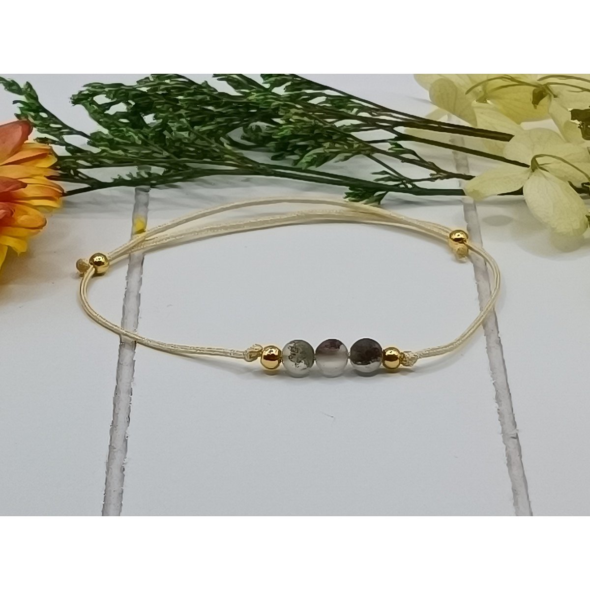 Bracciale in pietra di quarzo incluso, Ø 4 mm