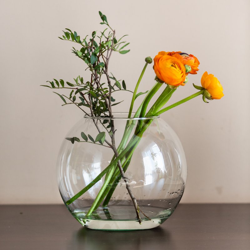 Spherical Glass Vase D-23 20 cm