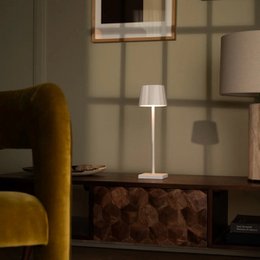William White Rechargeable Table Lamp