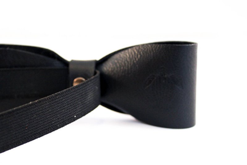 PENGUIN - Black