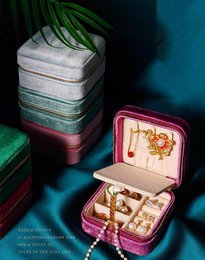 Vintage-Inspired Portable Velvet Travel Jewelry Box