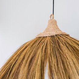 Stor Seagrass Lampeskærm – Naturlig pendel med frynser – Boho Pendel – Håndlavet tropisk hængelampe MAWANA (Ø 53 cm)