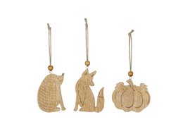 Assorted ornaments featuring a hedgehog, fox, and pumpkin design. The ornaments are made of natural materials and have a rustic, earthy aesthetic. Suitable for seasonal or nature-inspired home decor.