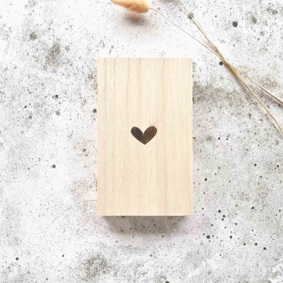 Wij krijgen een baby!– houten kistje met houten cirkel