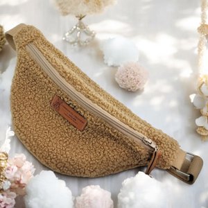 Children's banana bag, "loop" camel