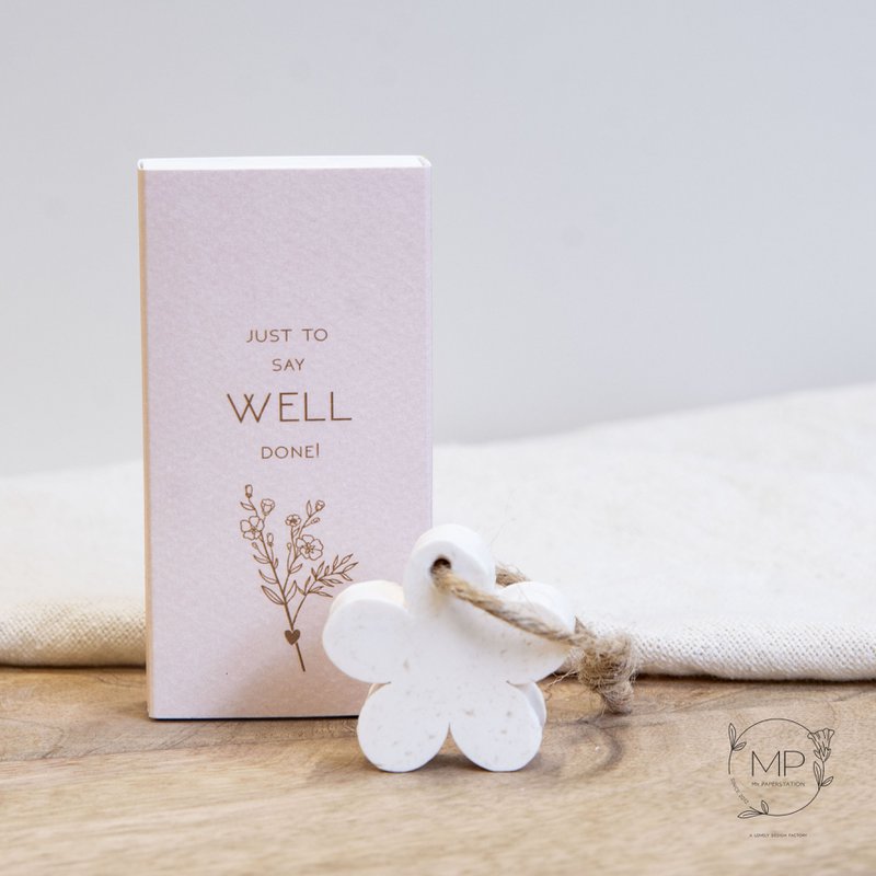 Little giftbox Just to say well done!