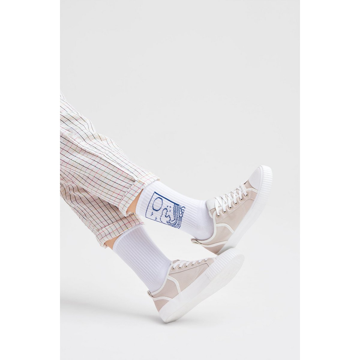 Organic Ocean Socks - White tennis socks with an ocean motif