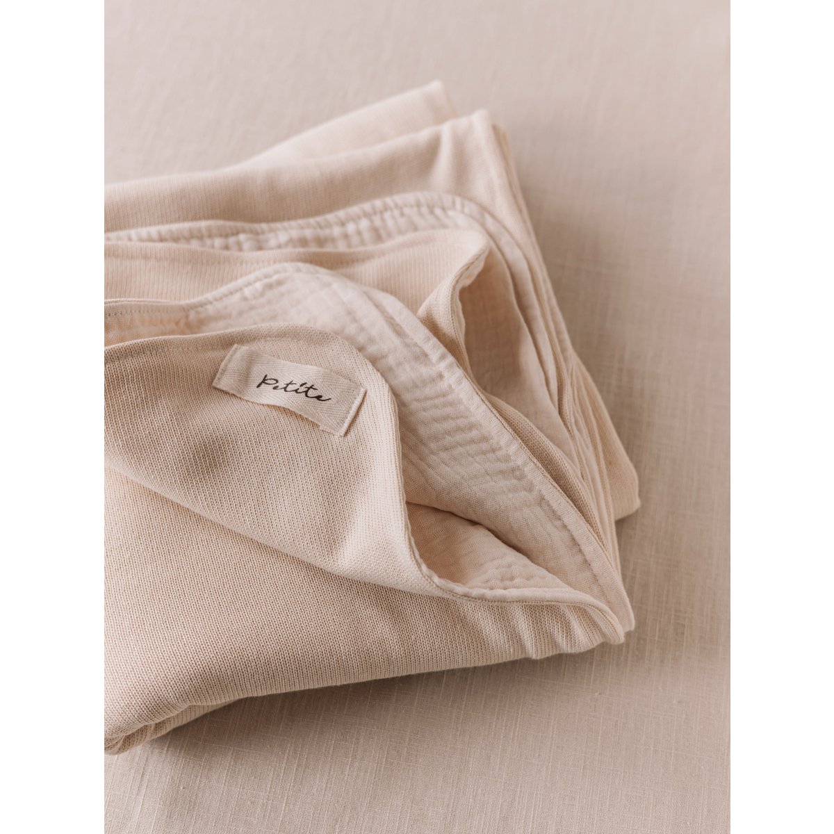 Tricot + Couverture Mousseline / crème au beurre
