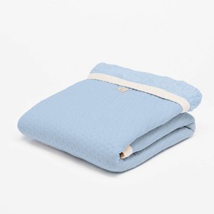 Cot blanket winter light blue - Soft Dots
