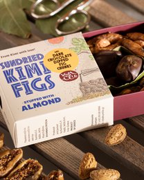 KUMILIO Premium Kími fig GIFT BOX filled with Nuts & dark Chocolate dipped 180g