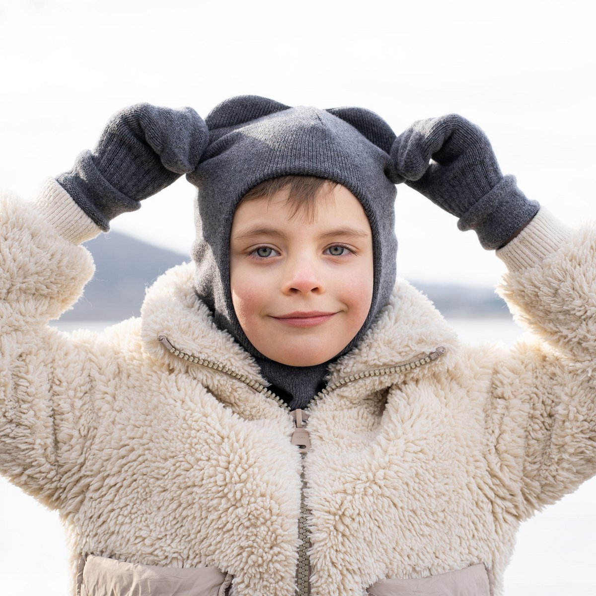 Kids Knitted Balaclava & Mitten's 2-Piece Set