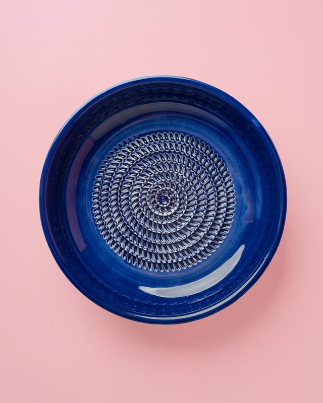 Ceramic Garlic Grater Plate - Blue and white - Large Costa Azul