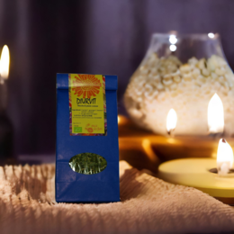 Organic herbal tea in a blue package with a green leaf design. The tea is made from natural ingredients and is suitable for diuretic purposes.