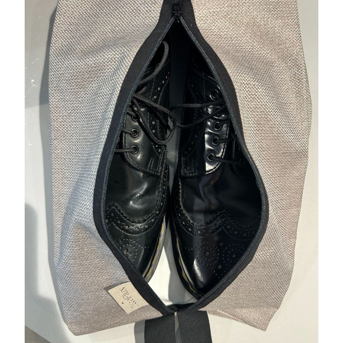 Shoe bag Almond