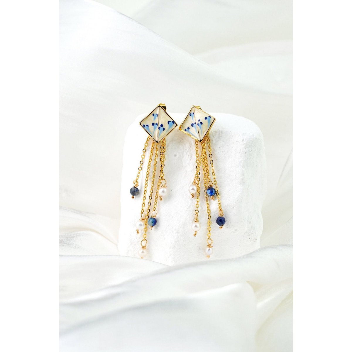 Varia Enamel Earrings – detachable Lapis & Pearl drop
