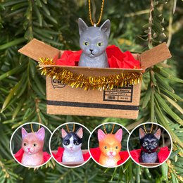 Handgemaakt kattenkerstornament grijs in minidoosje