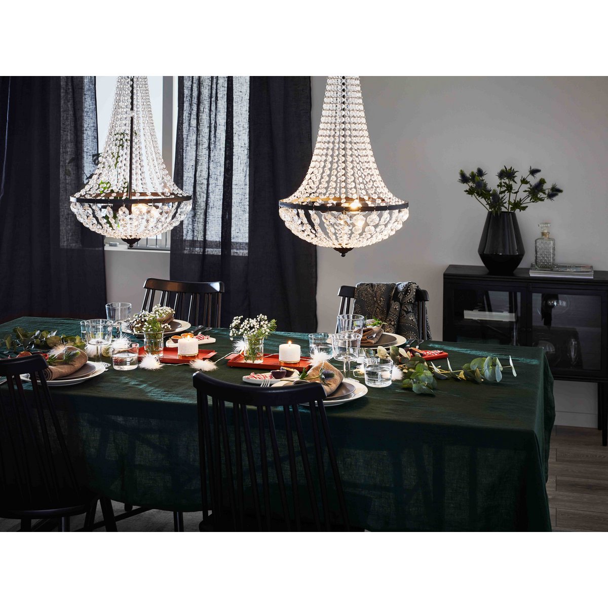 GRÄNSÖ Chandelier 2L  Sandy Black/MC