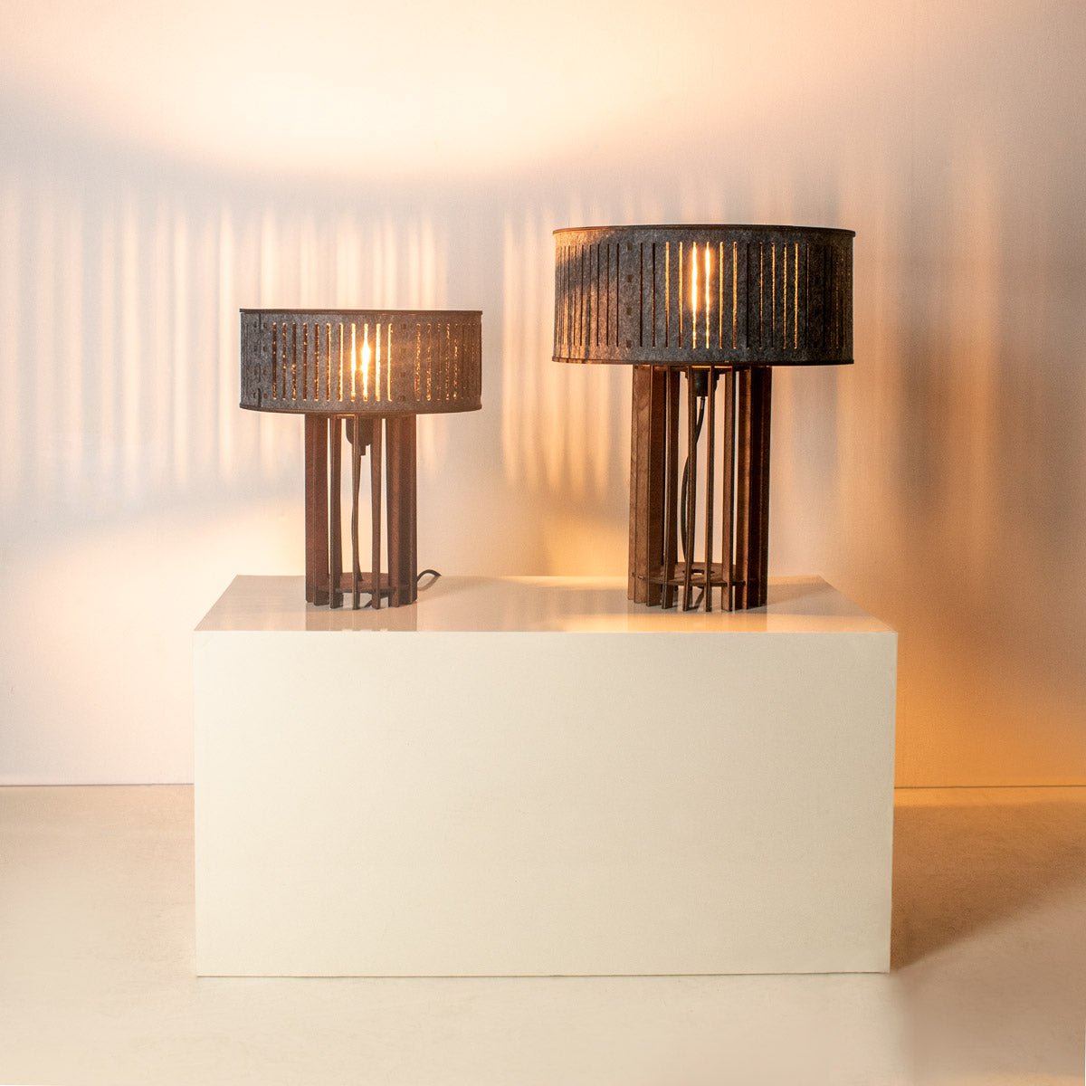 Akustisk bordlampe Cilindro