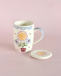 Tasse en céramique peinte à la main avec infuseur et couvercle - Motif floral, 385 ml
