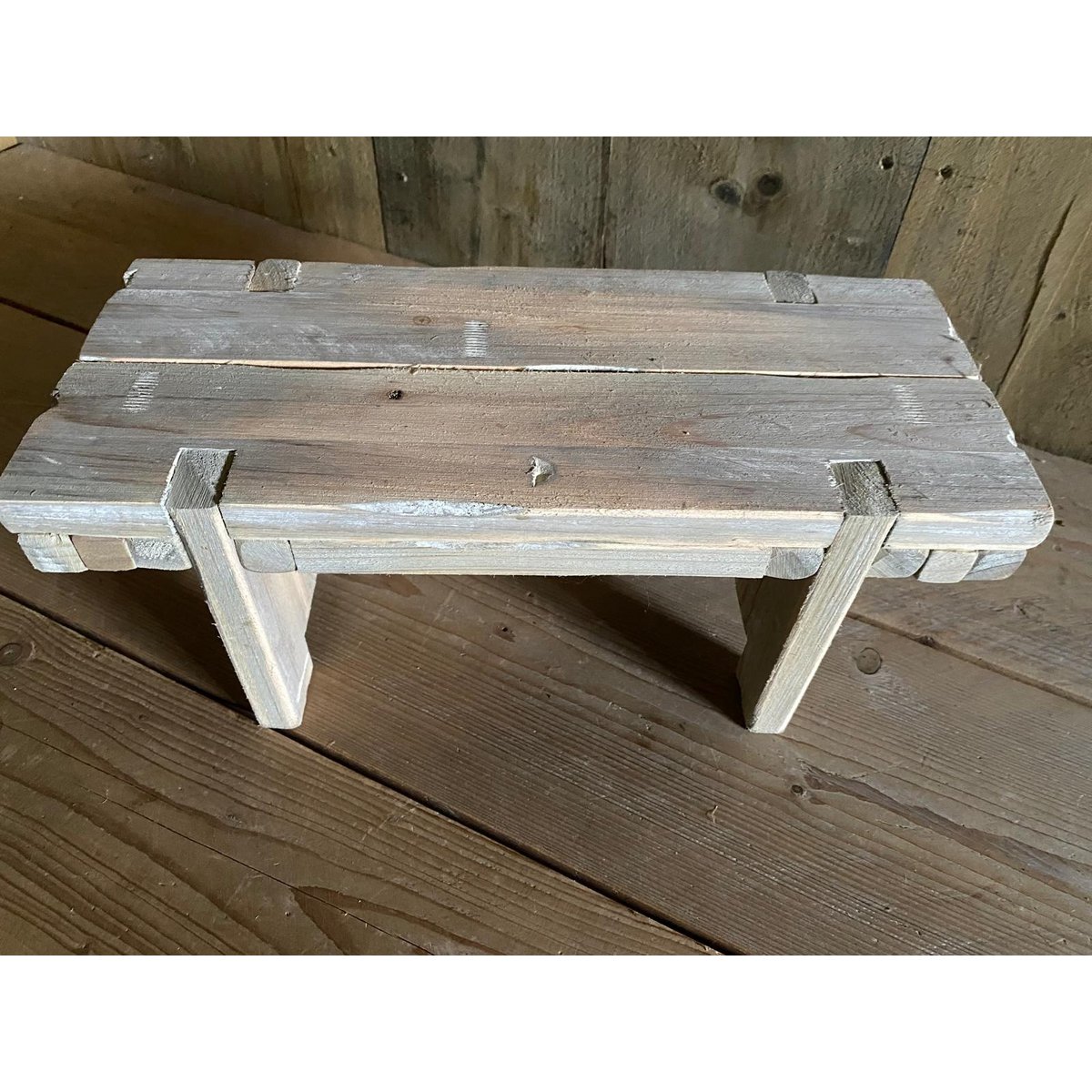 home dec old dutch window table 38