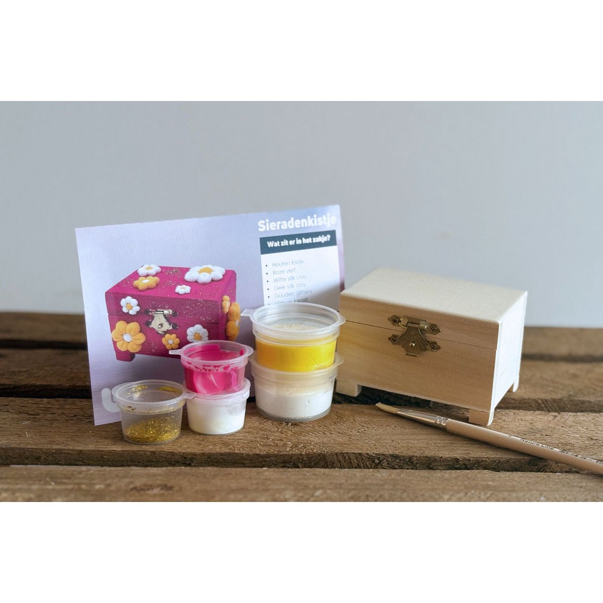 DIY Craft Kit Smykkeskrin Pink Med Silk Clay