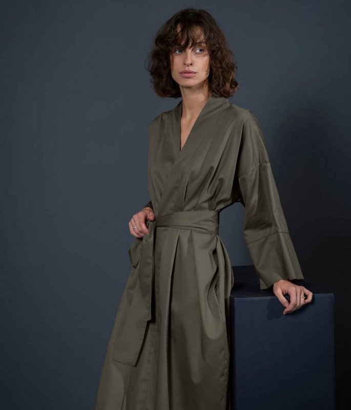 Bata De Satén Kimono Un Color Caqui