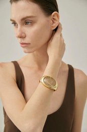 Fed minimalistisk guldrutileret kvarts bred bangle