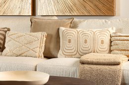 Dutch Decor DUUK - Cushion 30x50 cm - Tofu - beige with gold