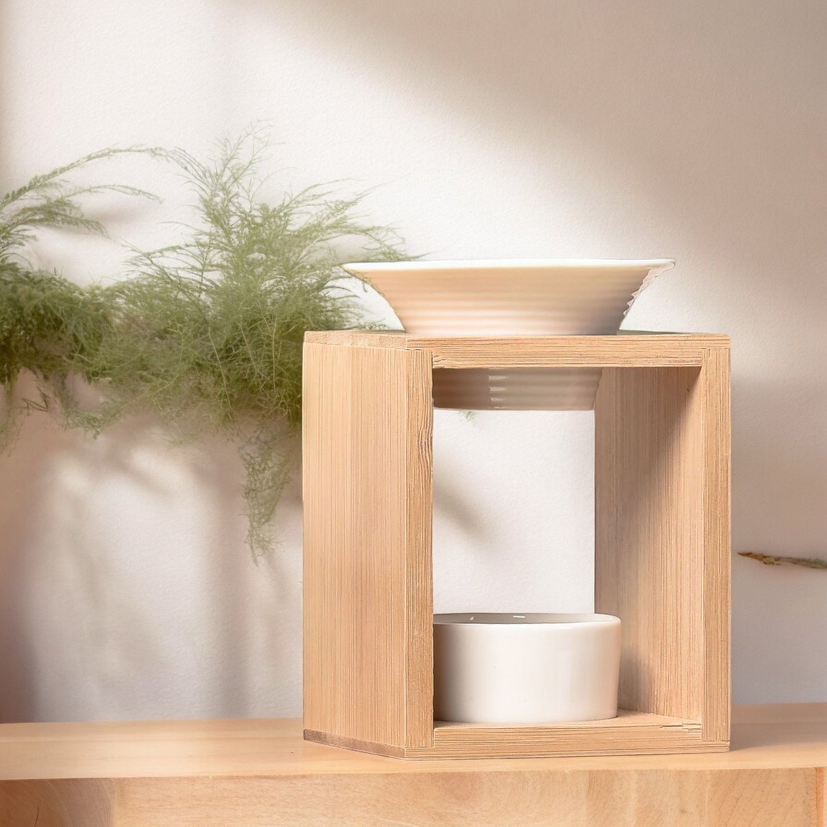 Parfümbrenner Naturea-Serie – Arina – Duftwachs-Schmelzbrenner – Diffusor für ätherische Öle und Raumdüfte – Aromatherapie-Kerzenhalter aus Bambus und Keramik