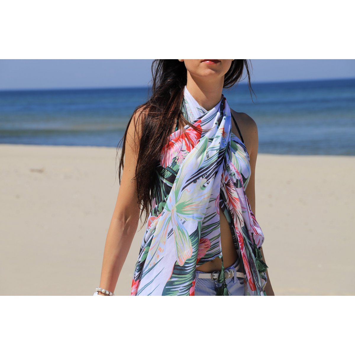 Viscose Pareo en schéma tropical en multicolore