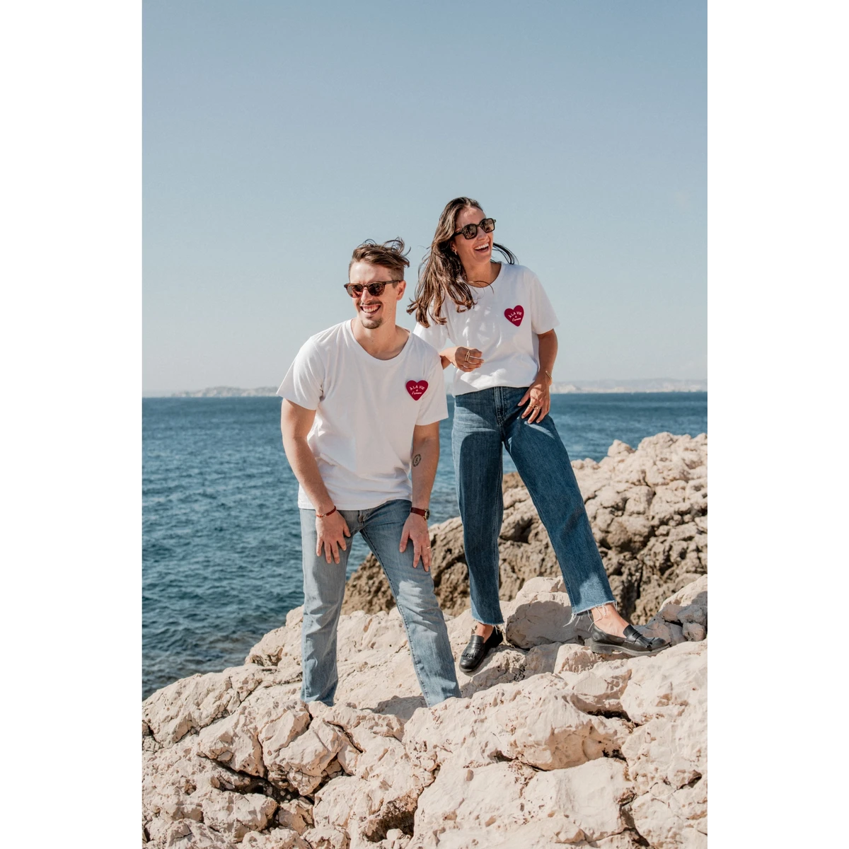 T-shirt patch coeur brodé