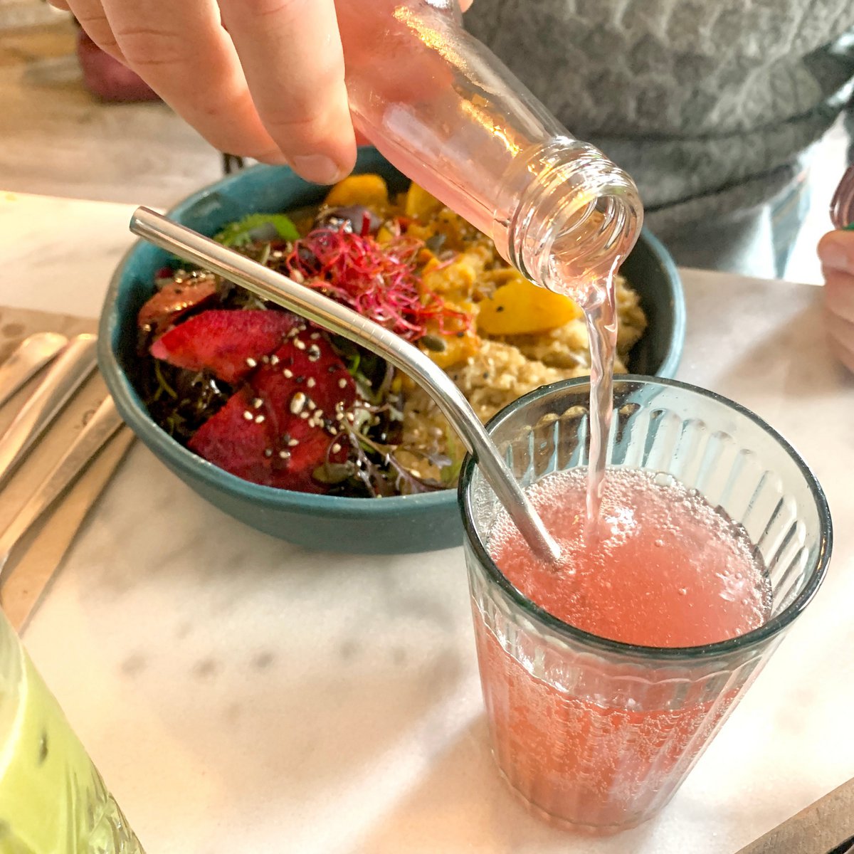 CURVED stainless steel straw