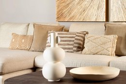 Dutch Decor DUUK - Cushion 30x50 cm - Tofu - beige with gold