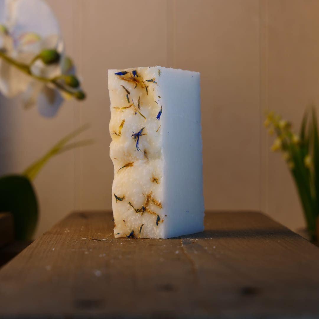 Organic Surgras Palmarosa Soap