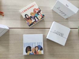 Reusable chalkboard chocolate box©