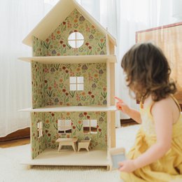 Meadow -Maison de poupée en bois à trois étages / Maison de poupée moderne