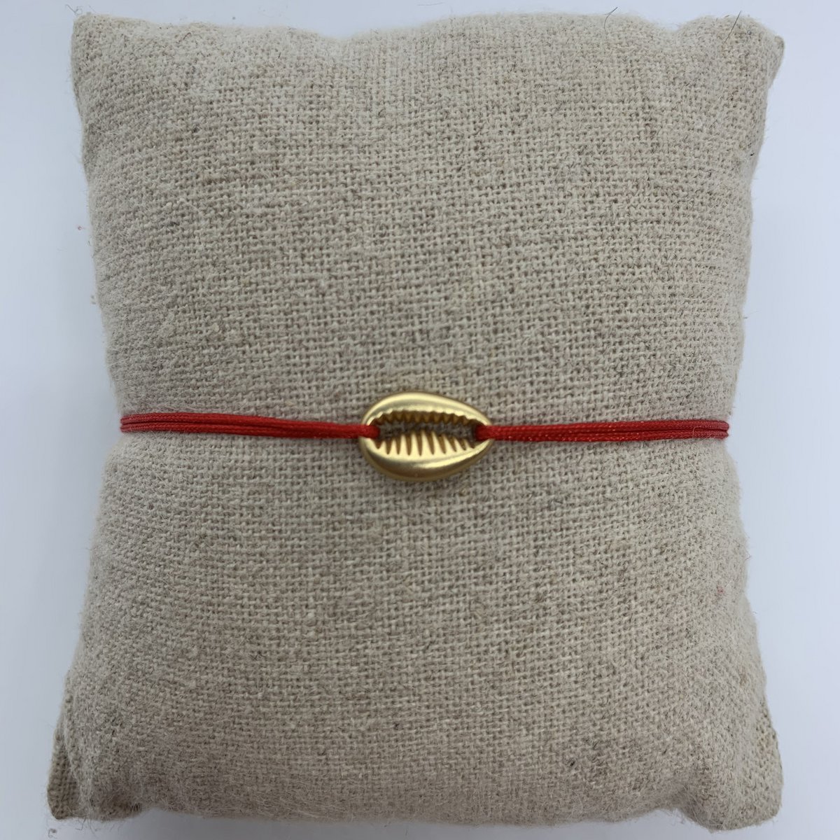Pulsera Pequeña Concha Dorada