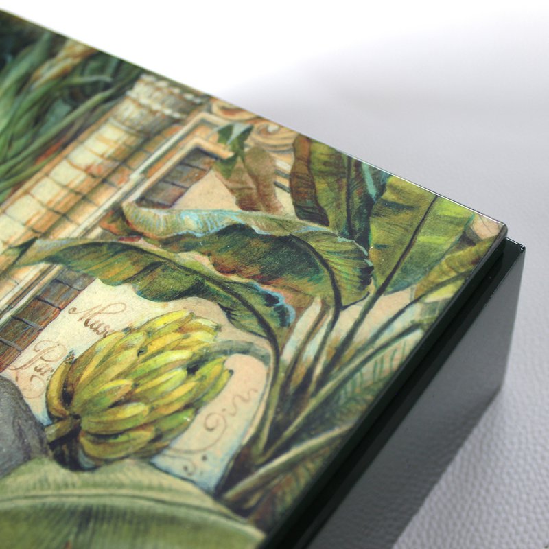 Box rhino palm trees antique painting square green